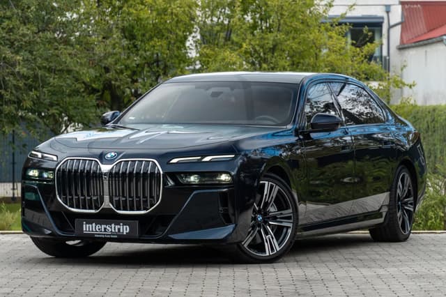BMW 750 e M SPORT