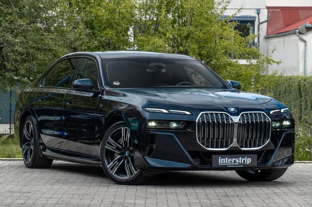 BMW 750 e M SPORT